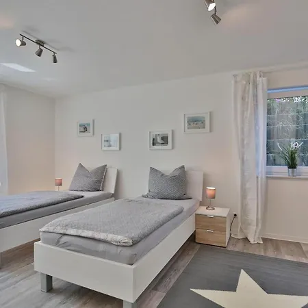 Haus Moewenberg 14 Haus Moewenberg 1 * Scharbeutz